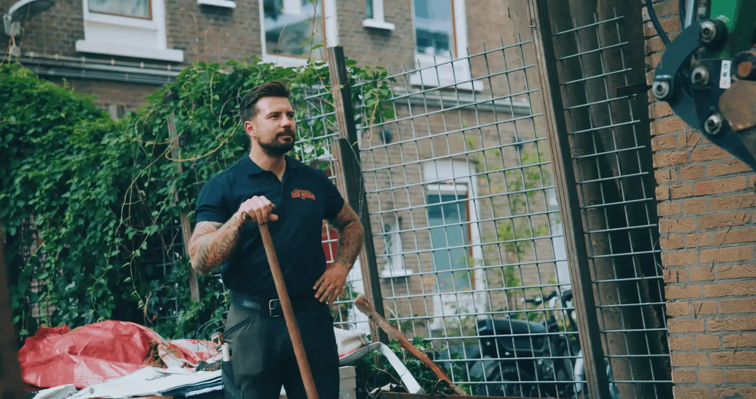 SPOT STADSHOUDERS.00_08_24_13.Still085 (1)